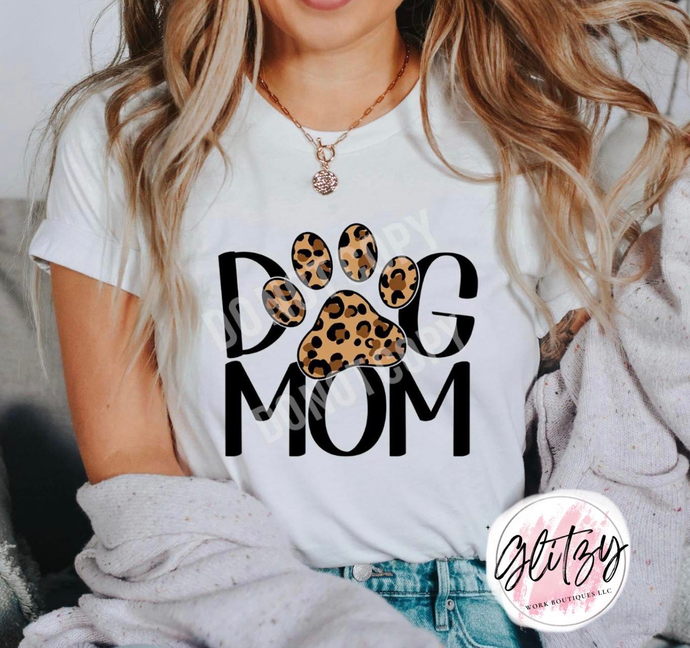 Dog Mom LEOPARD Graphic Tee