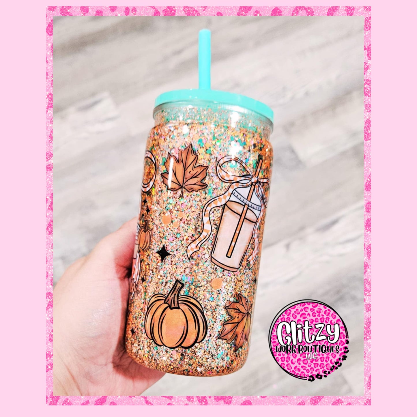 PUMPKIN SPICE SNOW GLOBE TUMBLER