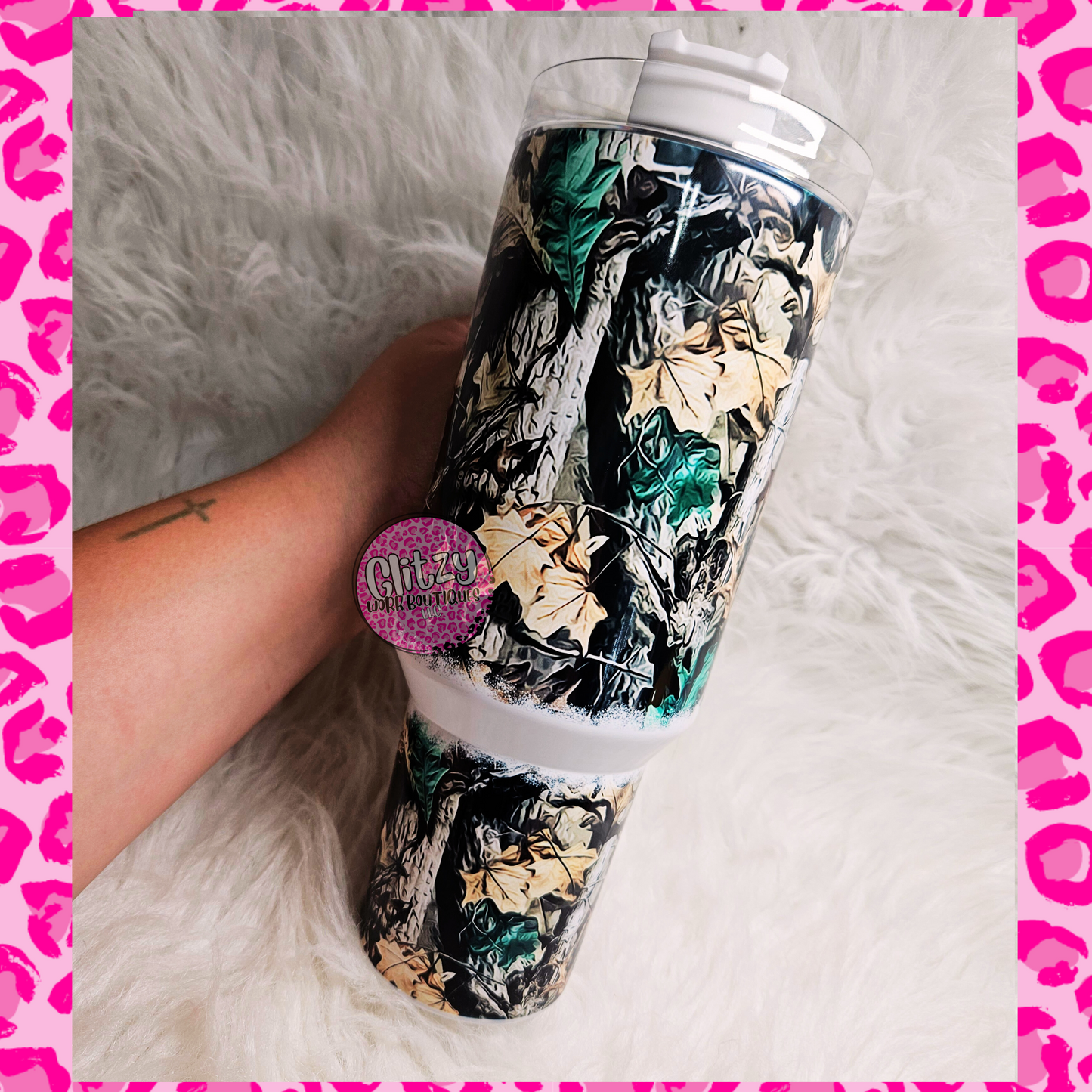 LEAFY CAMO DUPE 40OZ TUMBLER