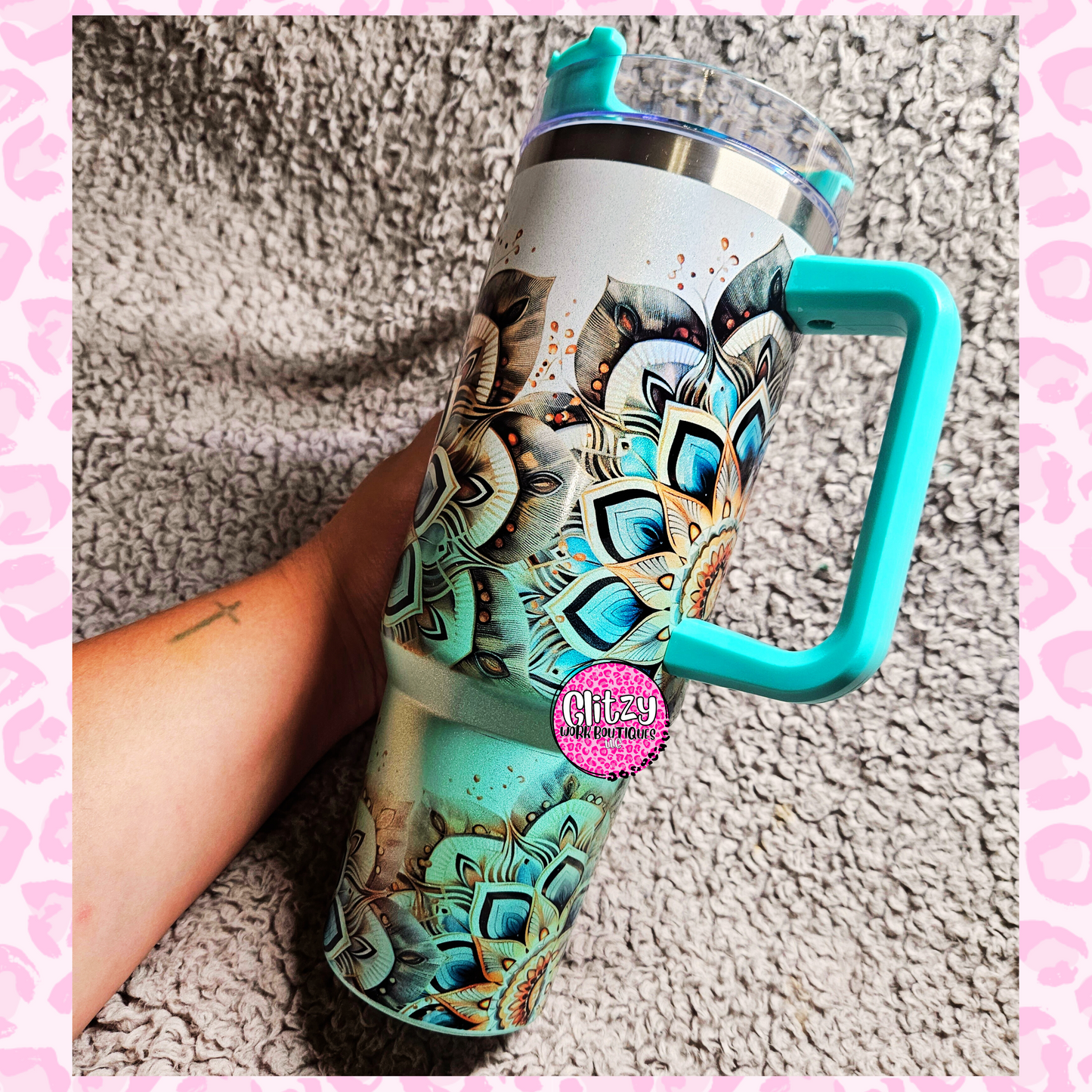 TEAL MANDALA HOLOGRAPHIC OMBRE DUPE 40OZ TUMBLER