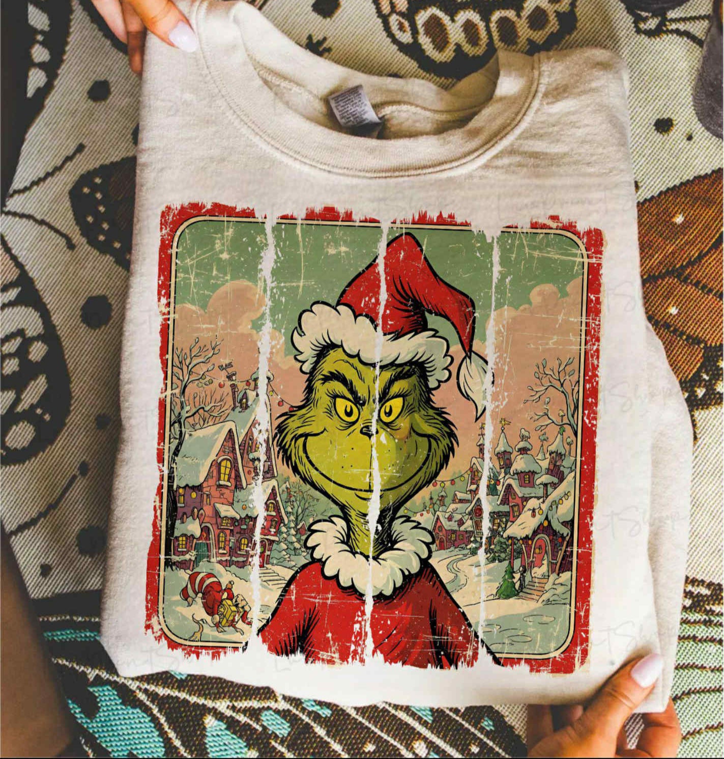 RETRO CHRISTMAS GRINCH PRINTED APPAREL