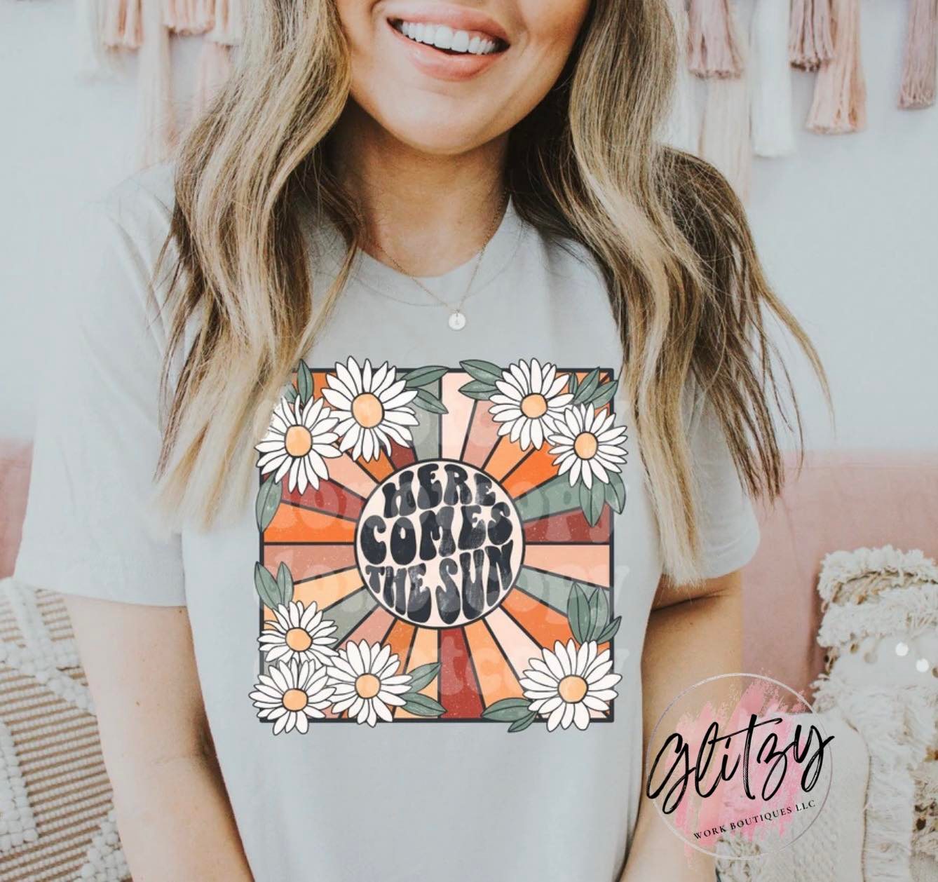 HERE COMES THE SUN Graphic Tee