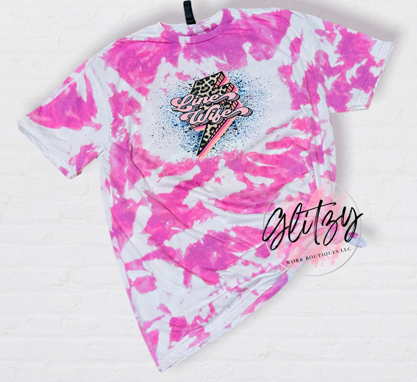 LINE WIFE LEOPARD LIGHTNING BOLT Bleached Tee